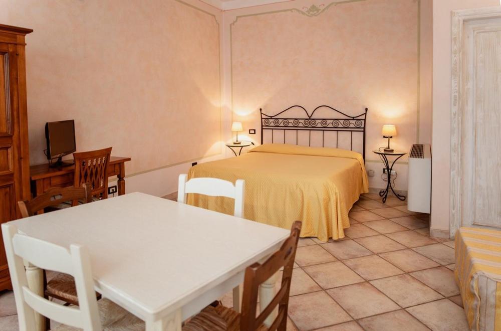 Hotel Rossi มันชาโน ภายนอก รูปภาพ